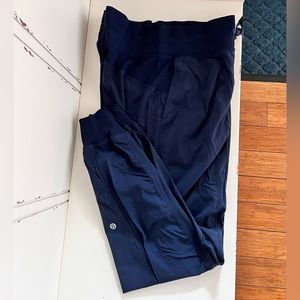 Lululemon dance studio joggers
